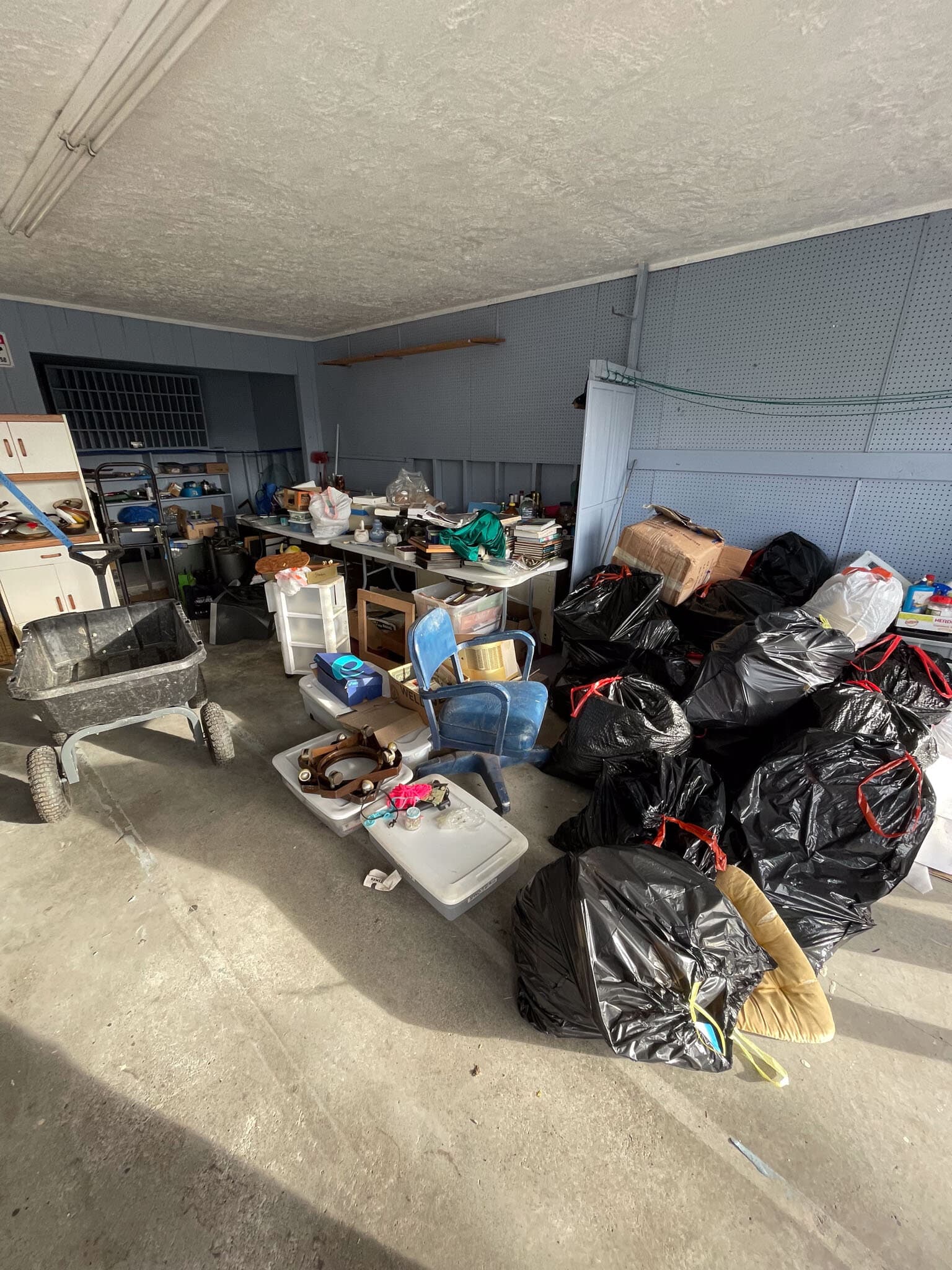 Hawaii Island Waste cleanout in progress